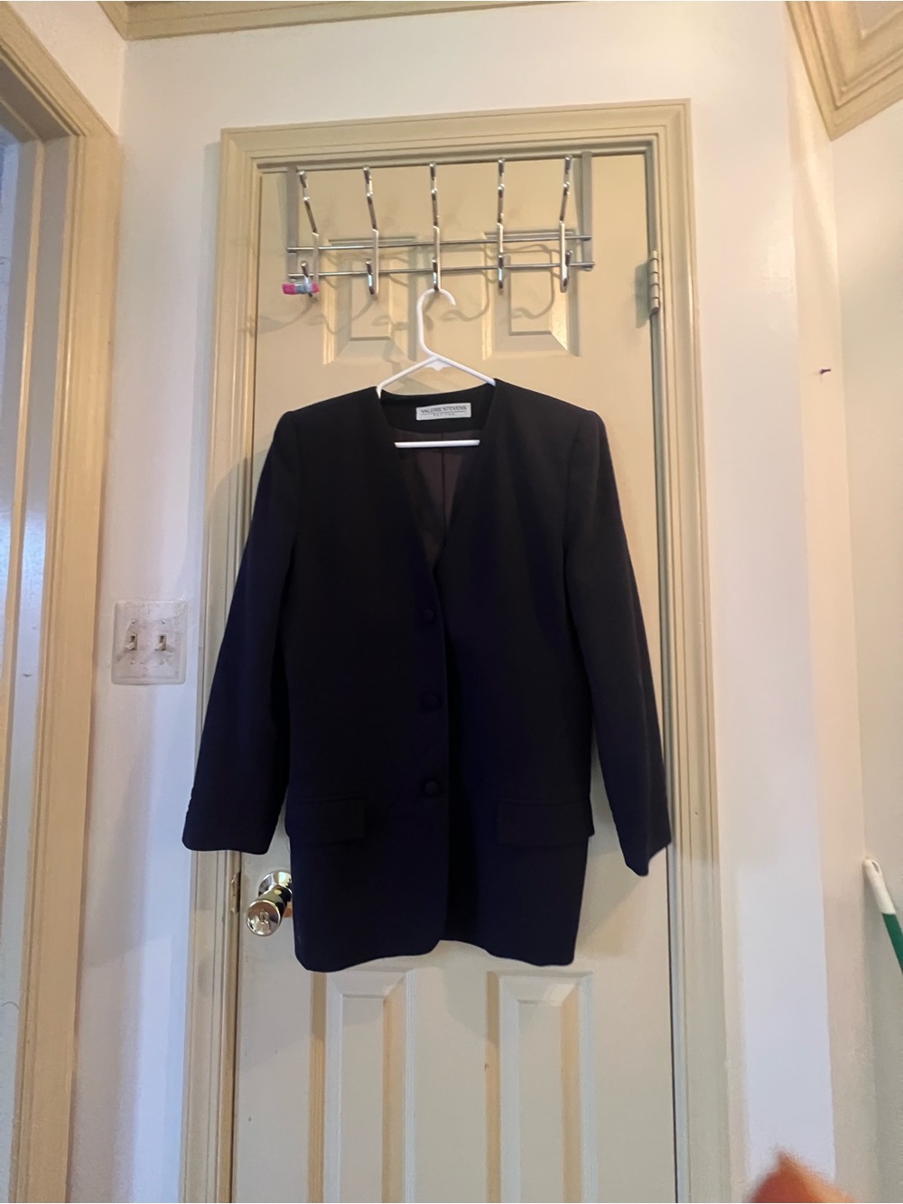 Valerie Stevens Black Longline Tailored Blazer size 10 Merino wool length 32
